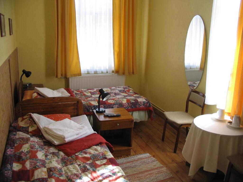 Kastani Home Accommodation ตาร์ตู ห้อง รูปภาพ